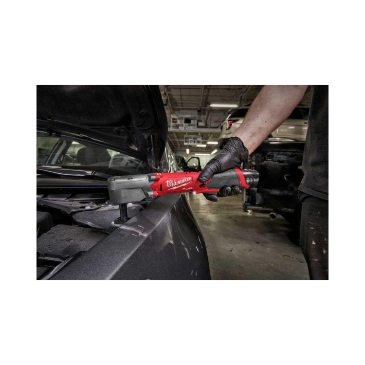 m12-fraiwf12-0-klucz-udarowy-katowy-1-2-12-v-fuel-bez-wyposazenia (4).jpg