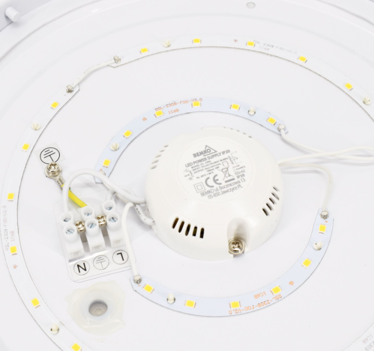 Zrzut ekranu 2025-12-12 082802.png